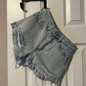 Pacsun mom shirts. Size 22 waist